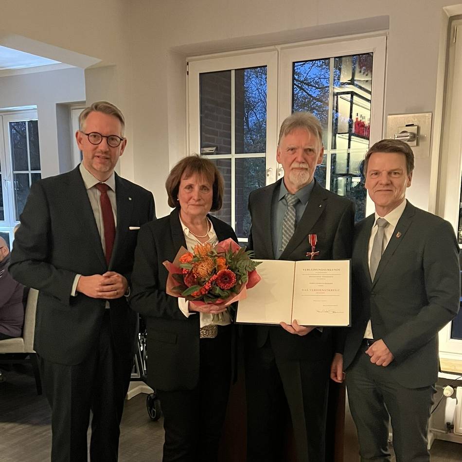 Georg Schneider aus Voerde geehrt: „Nie sich selbst in den Mittelpunkt gestellt“