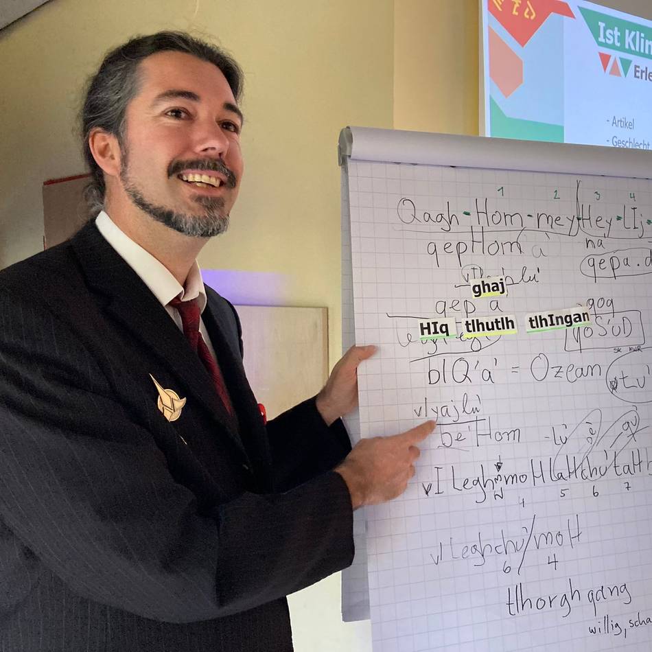 Klingonisch: Darum gibt’s immer mehr Bücher auf Klingonisch