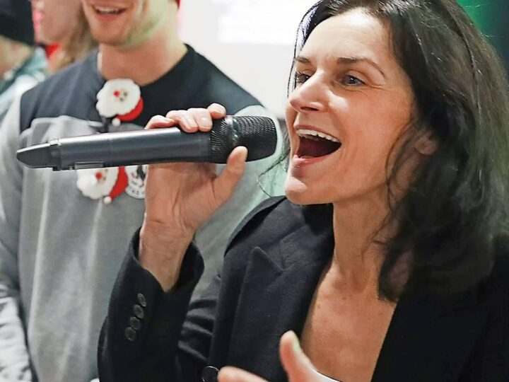 Der Karten-Vorverkauf läuft: DJK Unitas Haan lädt wieder zum Weihnachtssingen