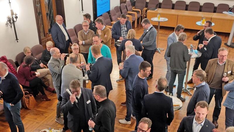 In Heiligenhaus: Premiere für Unternehmertreff im großen Ratssaal