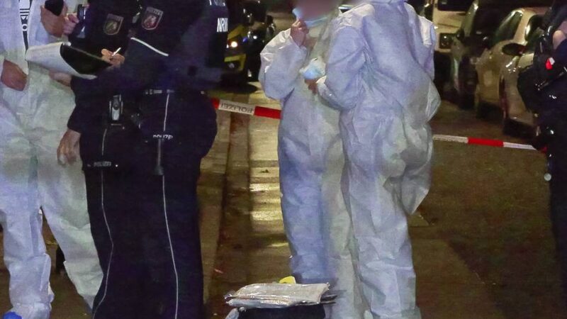 Düsseldorfer rief selbst die Polizei: 79-Jähriger tötet Ehefrau und versucht, sich selbst das Leben zu nehmen