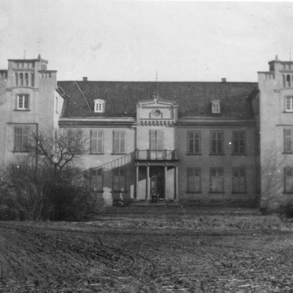 Meerbusch historisch: Besonderes Grab für prominente Lankerin