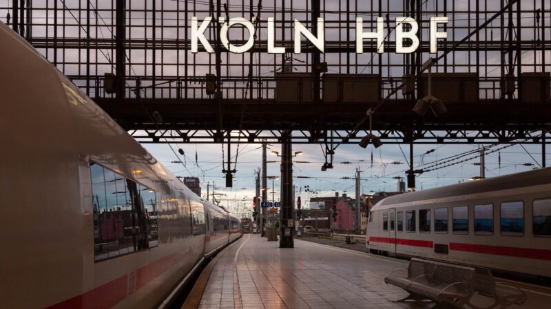 Softwarefehler: Kölner Hauptbahnhof muss zweites Mal gesperrt werden