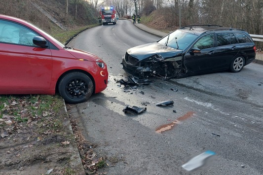 FW Finnentrop: Verkehrsunfall in Finnentrop