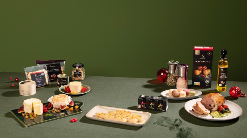 Weihnachten mit ALDI: Mit diesen Produkten tischen Sie ein Gourmet-Festessen zu kleinen Preisen auf