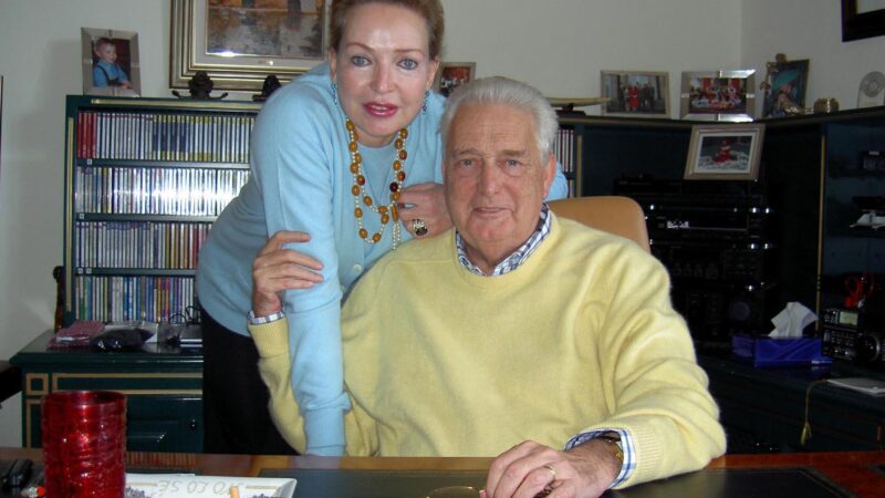 Für bedürftige Kinder: Deutsche Spitzen-Adelige will eigene Edel-Kleidungsstücke auf Insel-Märkten verkaufen