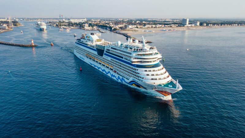 Notfall an Bord: Passagier muss per Hubschrauber von Aida-Kreuzfahrtschiff gerettet werden