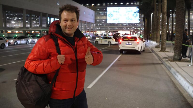 Tagsüber Zahnarzt, nachts Party-Star auf Mallorca: Dieser Schlagersänger arbeitet fast permanent