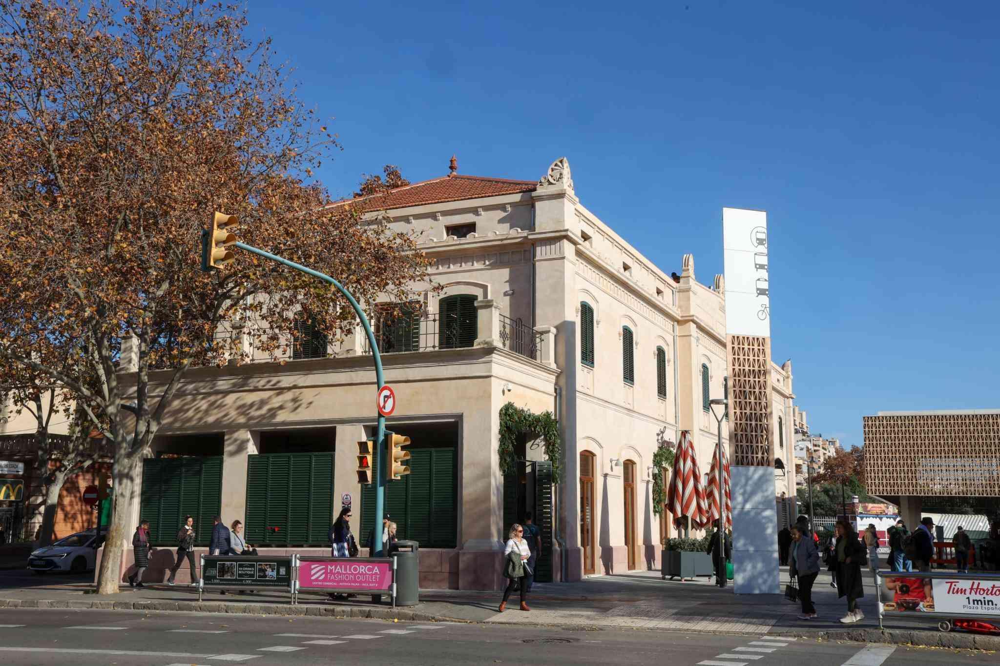 Palma präsentiert restauriertes Hostal Términus – Luftschutzbunker aus Bürgerkrieg entdeckt