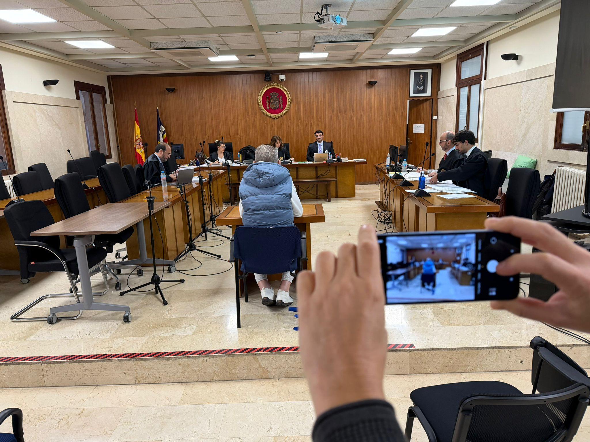 Prostituierte doch nicht mit Dildo vergewaltigt: Deutscher auf Mallorca freigesprochen