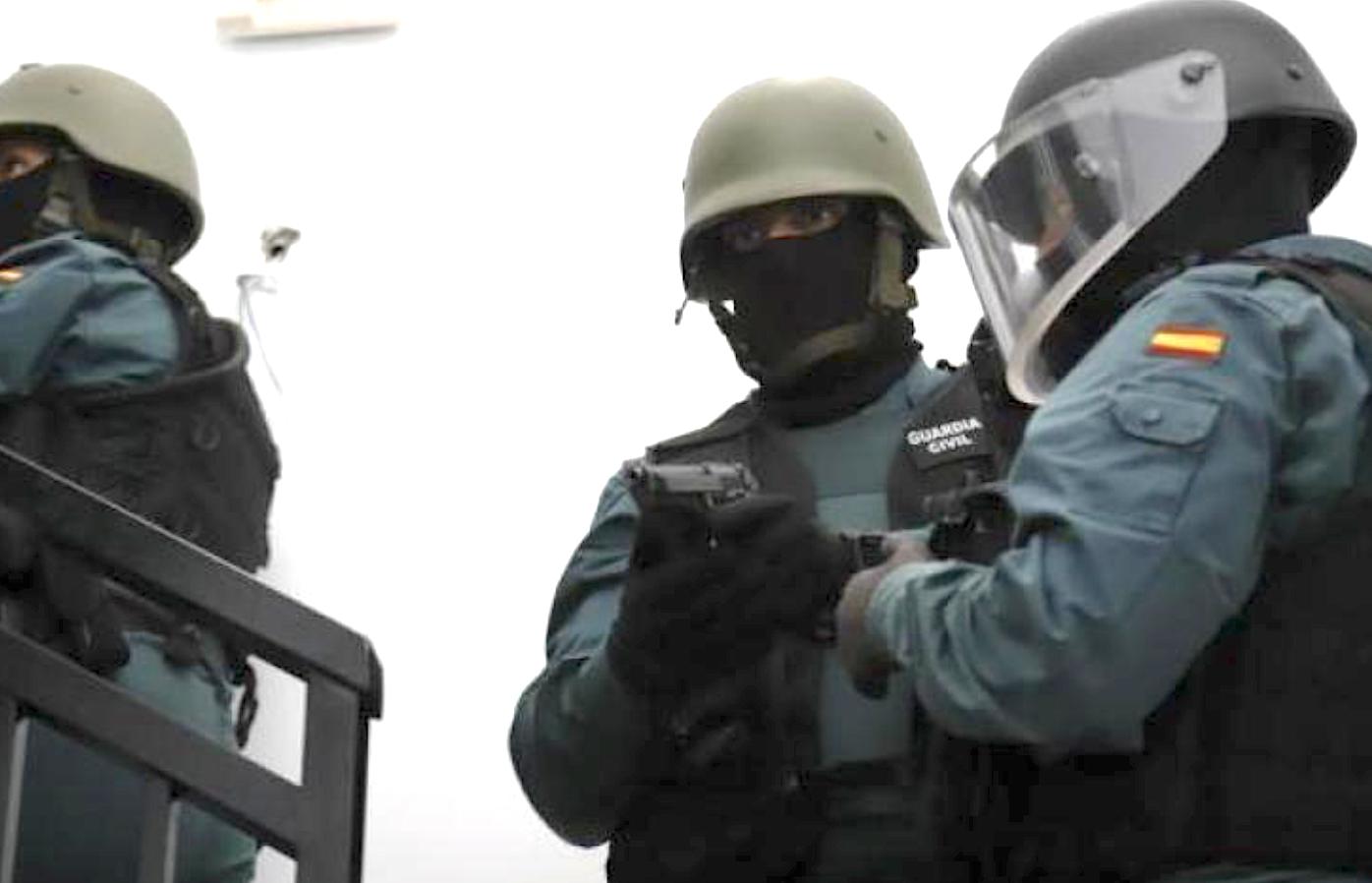 Doppelmord an Deutschen: Polizei nimmt zwei mutmaßliche Hausbesetzer fest