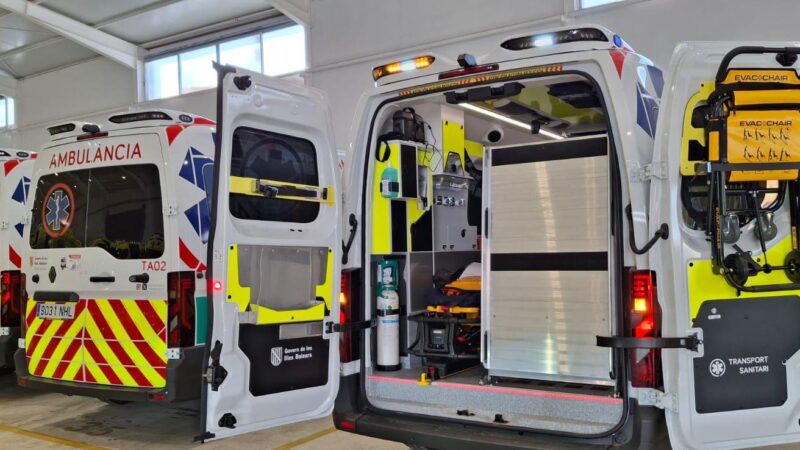 Motorradfahrer crasht auf Mallorca gegen Pkw und wird weggeschleudert