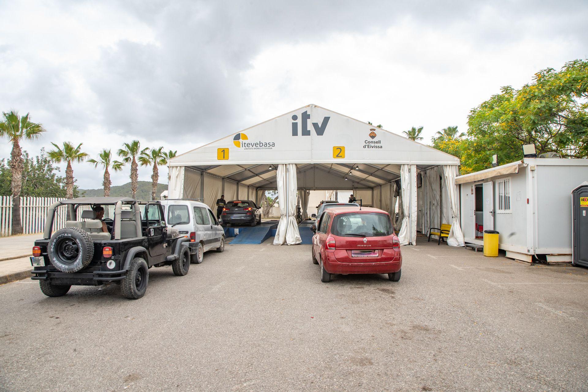 TÜV-Plakette auf Mallorca einfach manipuliert: Frau zu Haftstrafe verurteilt!