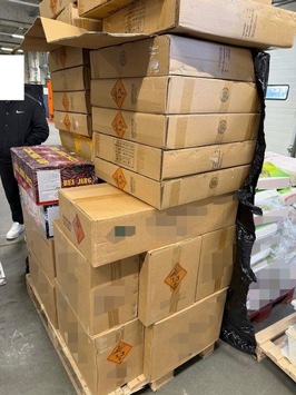 HZA-DD: Zoll warnt vor gefährlichem Feuerwerk aus dem Ausland