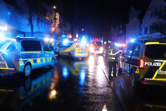 POL-HX: Fußgänger von Auto angefahren