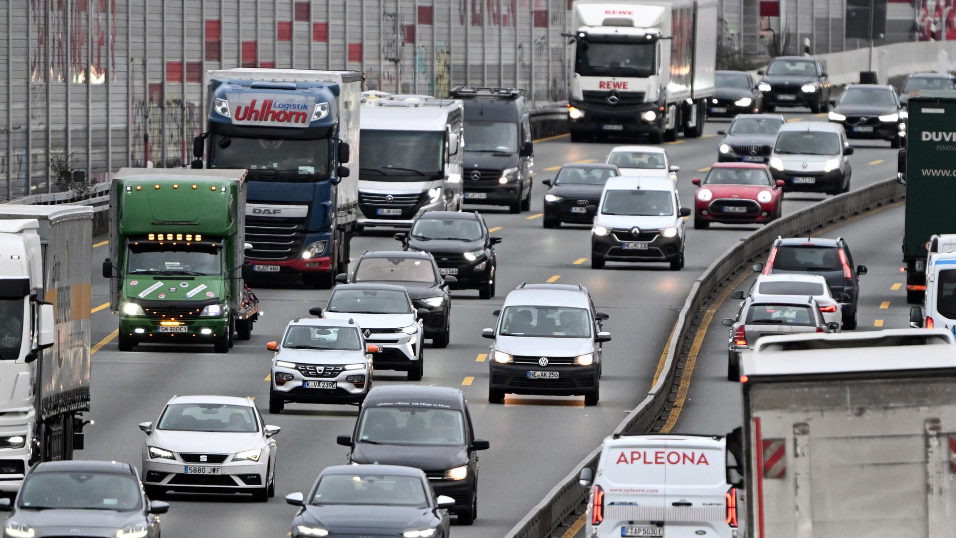 Prognose für Weihnachtsverkehr: Am Samstag wird’s voll, am Sonntag eher nicht