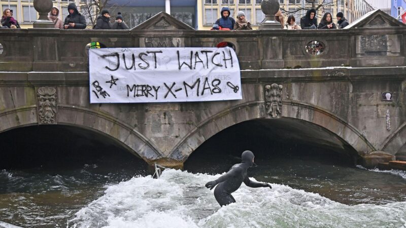 Eisbachwelle in München zurück – aber wohl nicht auf Dauer