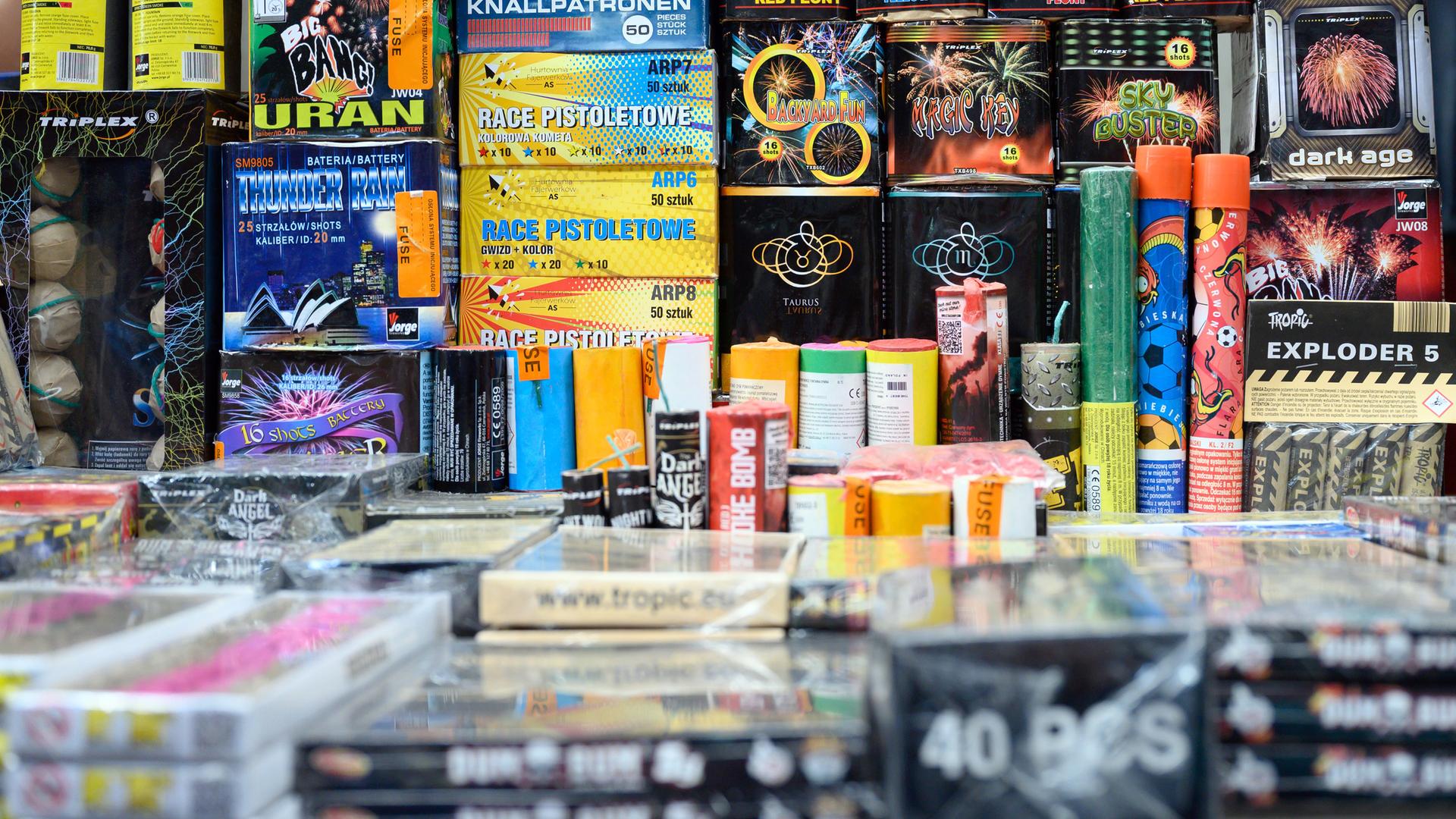 Feuerwerk aus Polen: Billiger, lauter, riskanter?