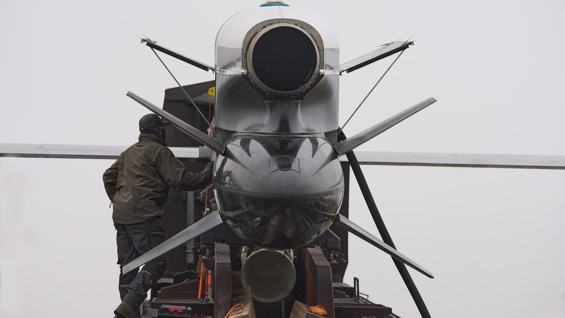 Ukrainische Drohnen: Mit Hightech-Waffen gegen russische Ölproduktion