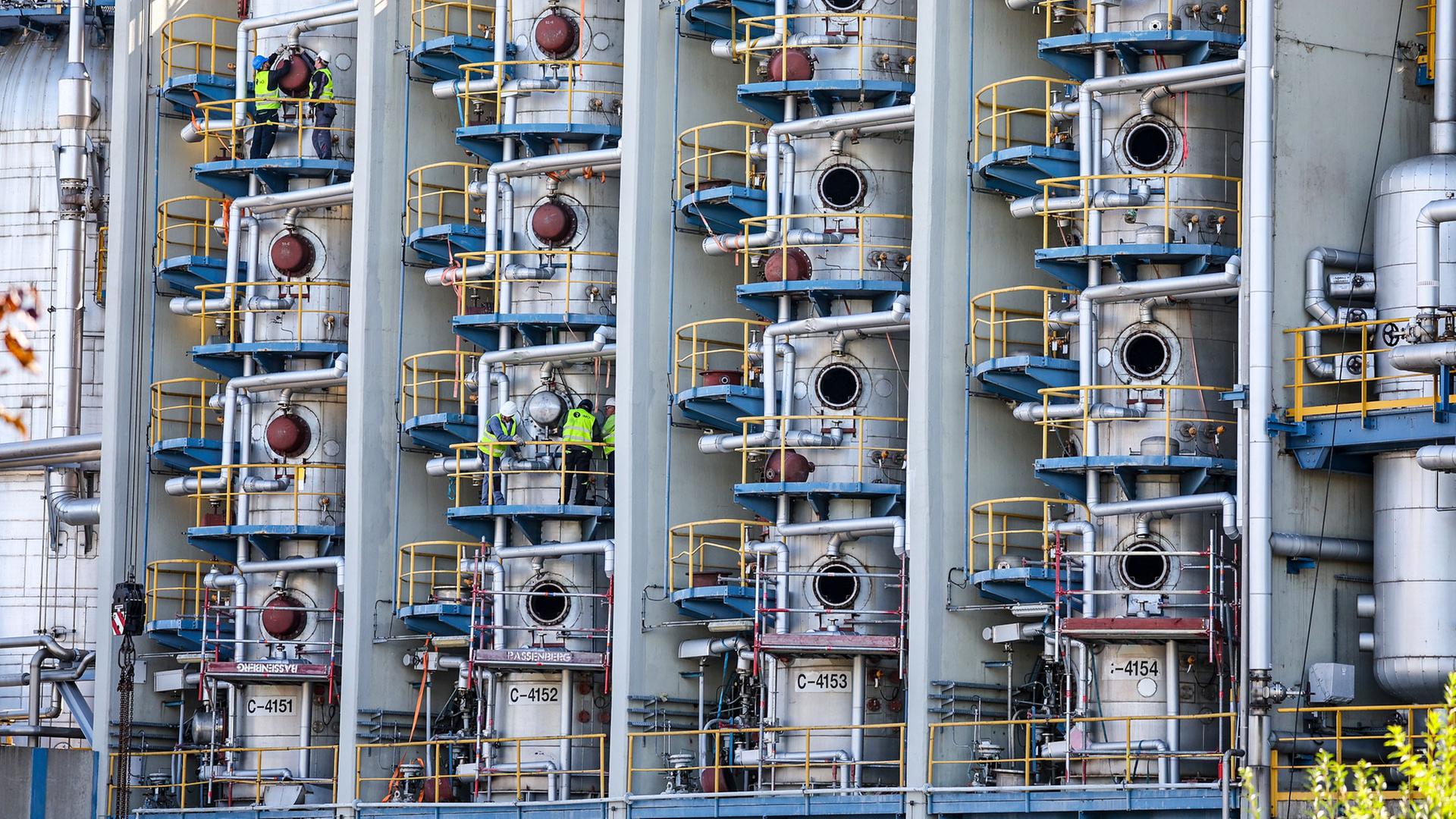 EY-Studie: Gewinneinbruch bei Top-Konzernen