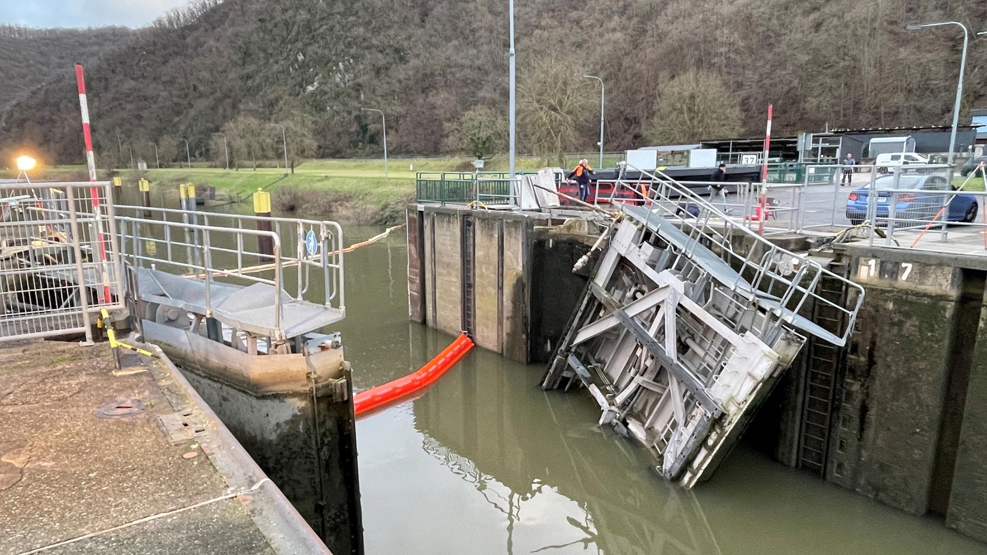 Moselschleusen als Flaschenhals der Schifffahrt