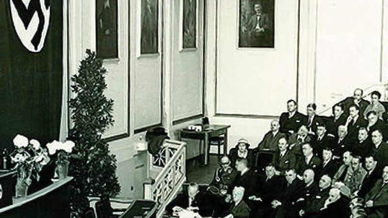 Karl-Häupl-Institut für Zahnärzte wird umbenannt: Brauner Belag