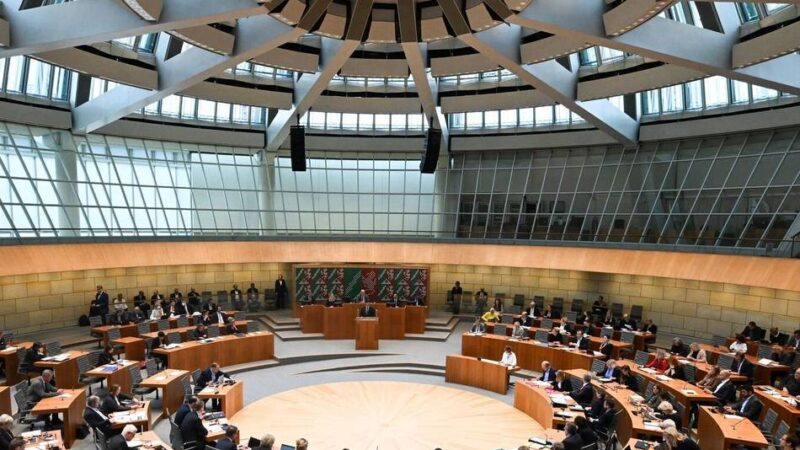 Finanzspritze für Mettmann, Erkrath und Wülfrath: Land NRW schultert mehr als 40 Prozent der städtischen Altschulden