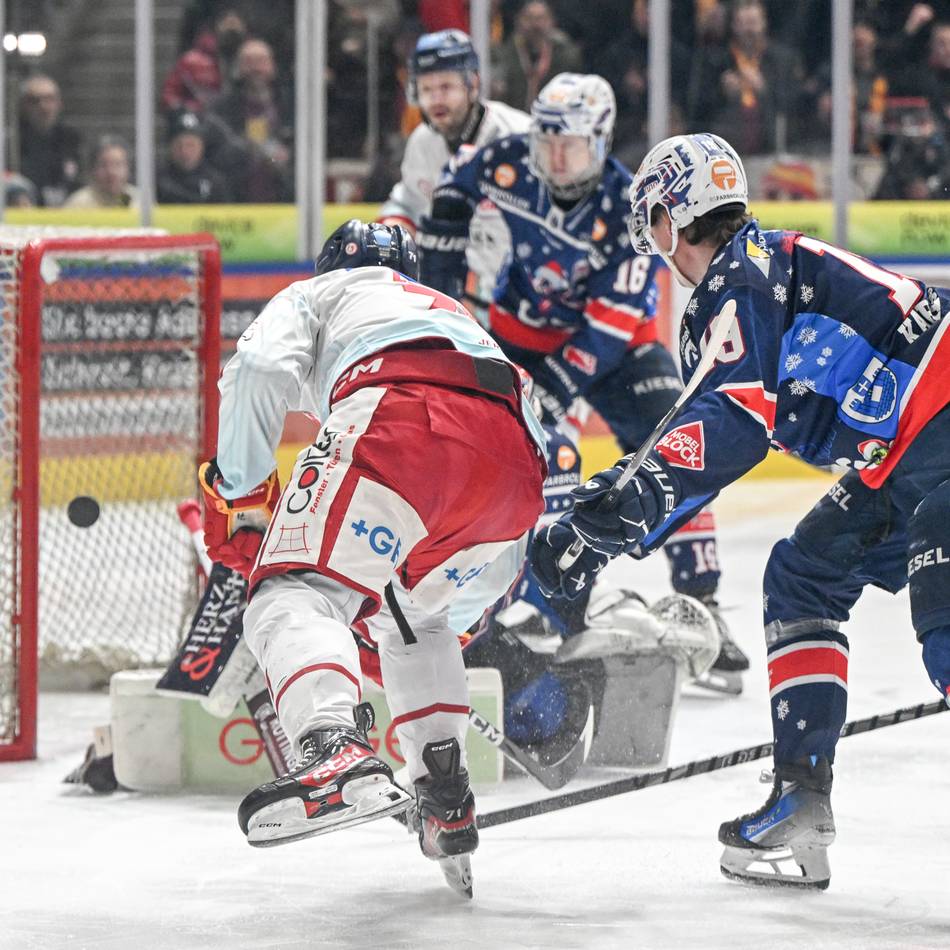 Niederlage zum Jahresausklang: DEG trifft zu spät – Siegesserie endet in Ravensburg