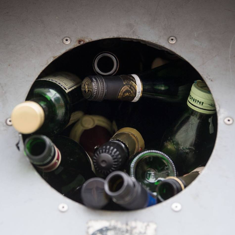 Abfall in Düsseldorf: So werden die Container für Altglas und Papier rund um die Feiertage geleert