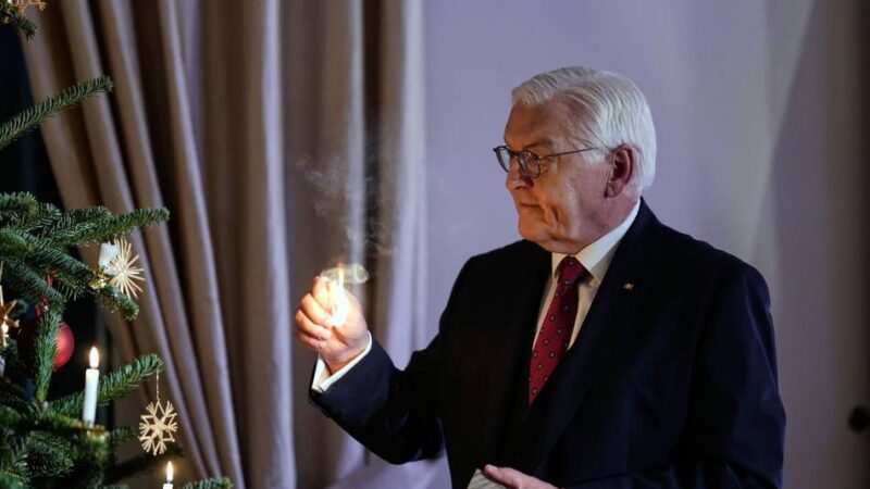 „Bindungen, die uns Halt geben“: Steinmeier wirbt zu Weihnachten für Zuversicht und Zusammenhalt