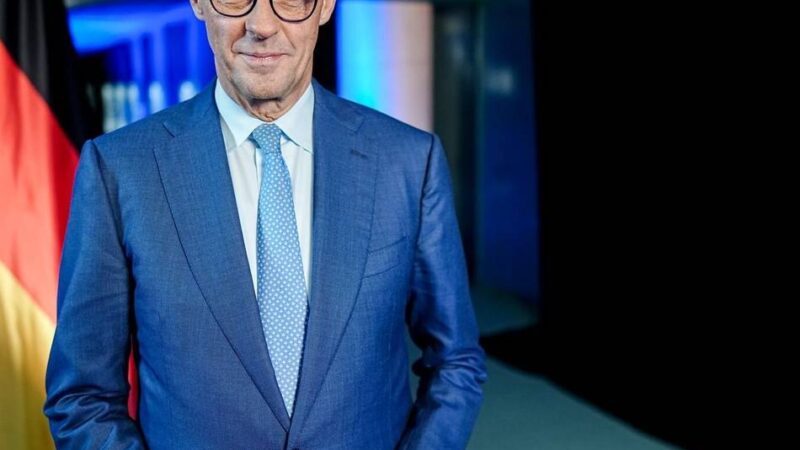 Neujahrsansprache des Kanzlers: Merz fordert Geduld – „2026 kann Moment des Aufbruchs werden“