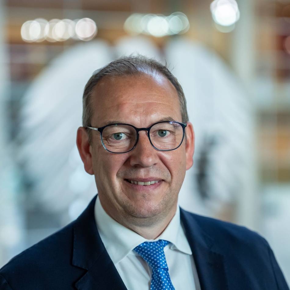 Bundestag soll Gesetz nun beschließen: Wehrbeauftragter fordert schnelle und konsequente Wehrdienst-Umsetzung