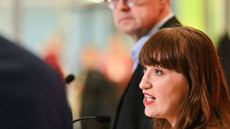 Wenn Politiker krank werden: „Habe lange mit mir gerungen, was der richtige Umgang mit meiner Erkrankung ist“