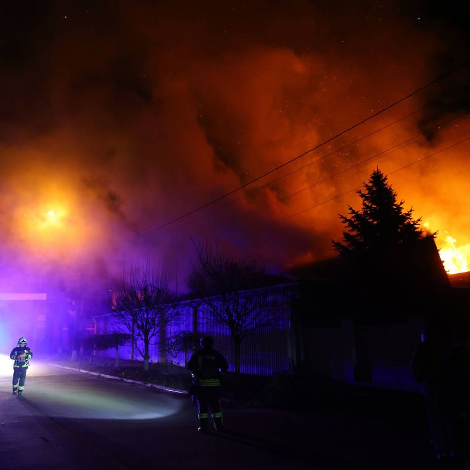 Krieg in der Ukraine: Verletzte nach Bombenangriffen auf Saporischschja