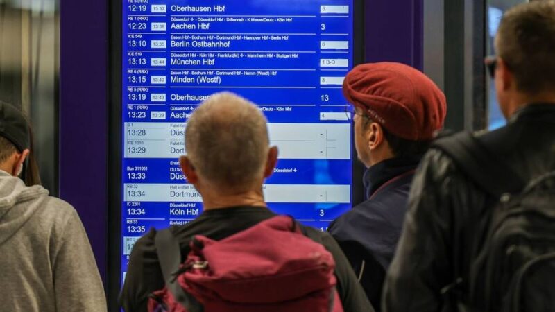 An Weihnachten in Düsseldorf: Störung der Bahn zwischen Hauptbahnhof und Flughafen