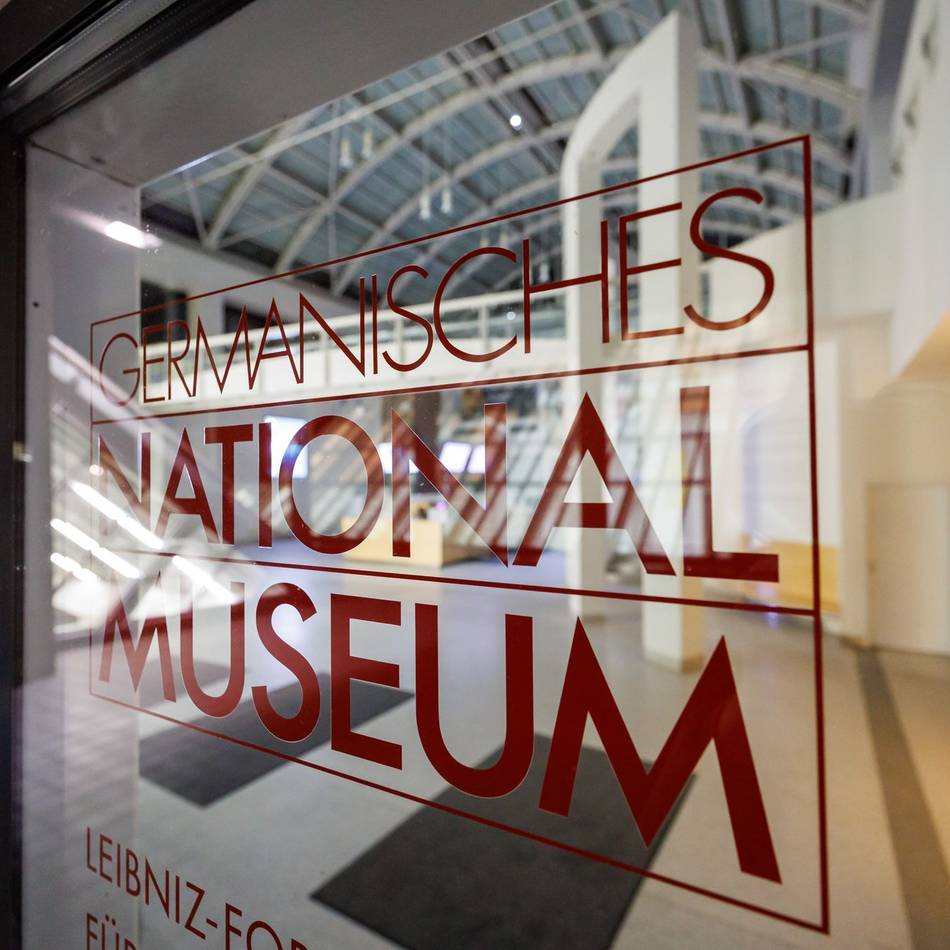 Rückgabe von NS-Raubkunst: Nürnberger Museum gibt NS-Raubkunst an Lion-Erben zurück