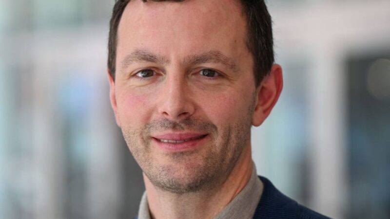 „Fast schon absurd“: Wie eine Quizshow einen Nischen-Verlag finanzierte