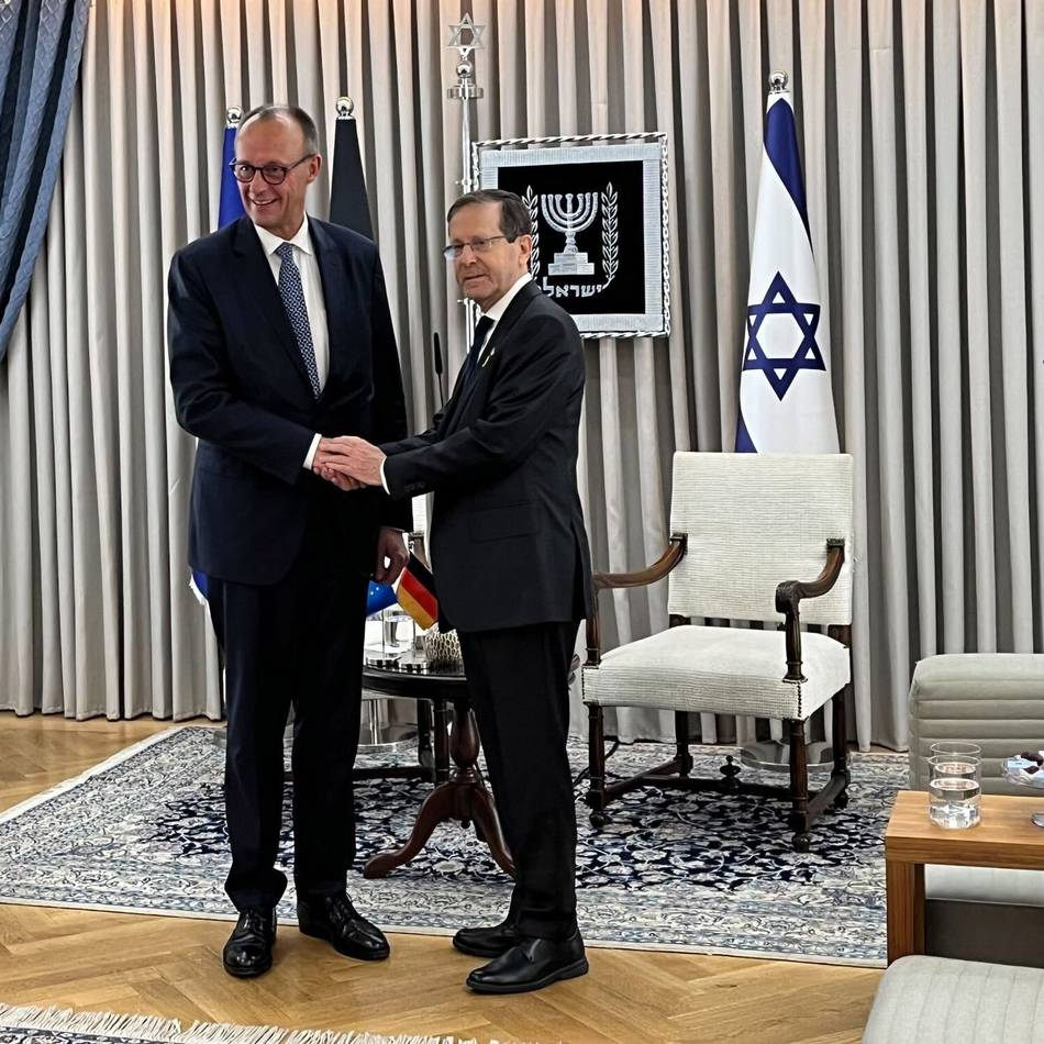 Der Kanzler in Israel: Merz sichert Israel weitere deutsche Unterstützung zu