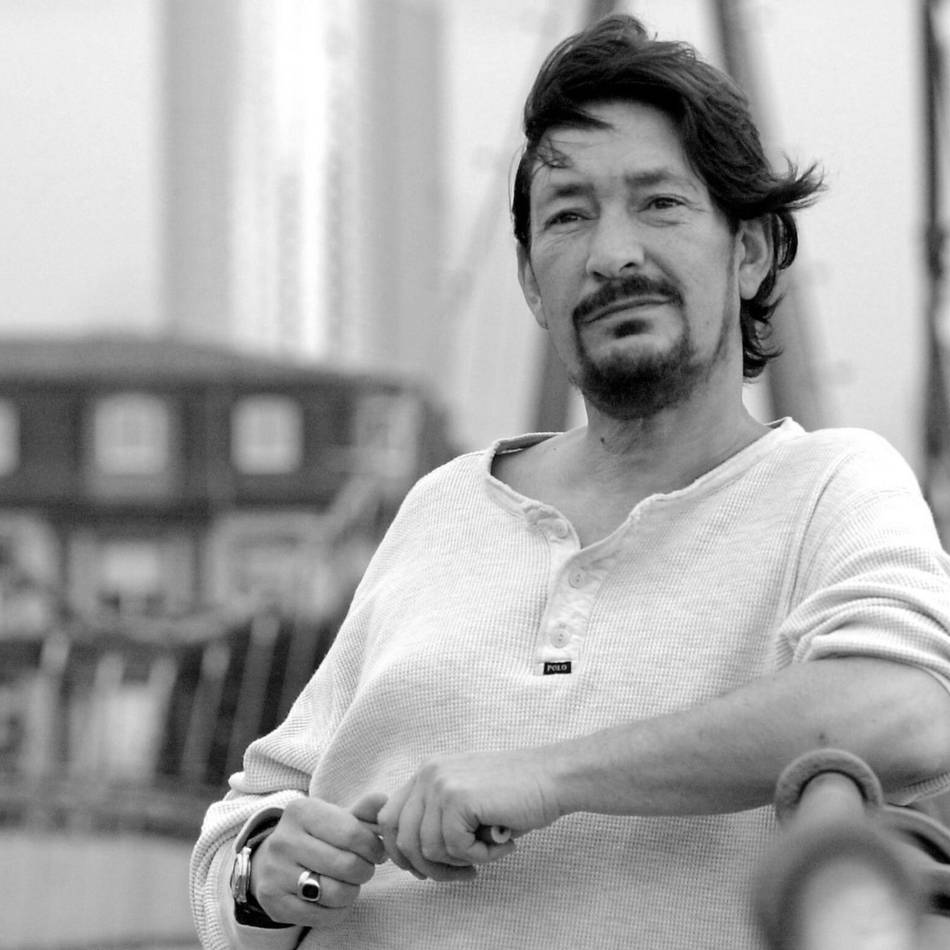 „Driving Home For Christmas“: Sänger Chris Rea im Alter von 74 Jahren gestorben