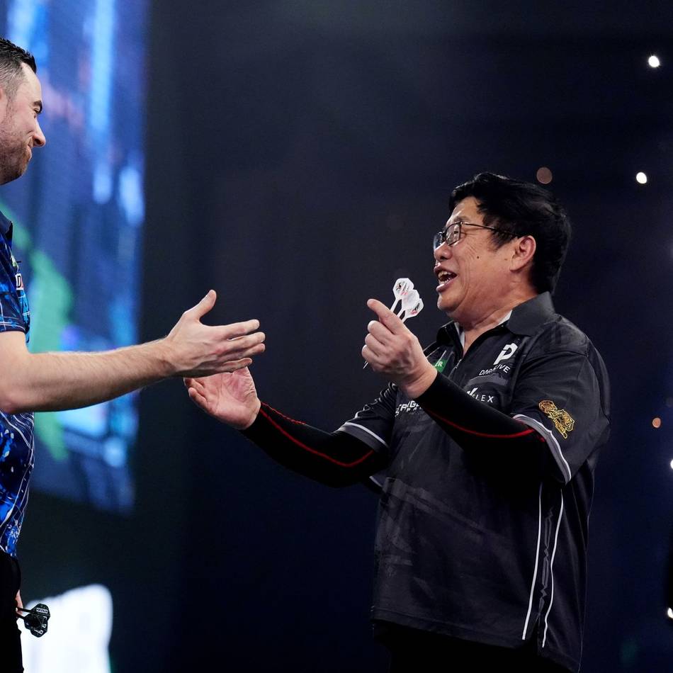 Viele kuriose Geschichten: Wespe, Wut und Darts-Opa – So besonders ist die WM in diesem Jahr