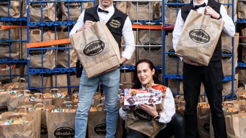Aktion in Hilden: Supermarkt-Kunden spenden für die Tafel