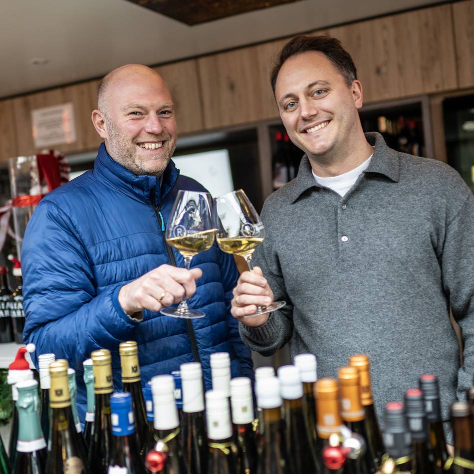 Concept Riesling in Düsseldorf: Eine Erfolgsgeschichte vom Carlsplatz – „Sind irgendwie das Brauhaus für Weintrinker“