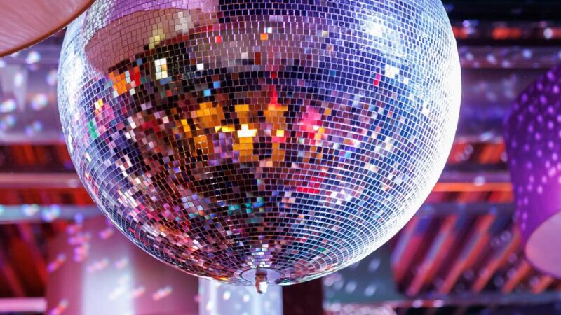 Lieder zum Jahresende: Die perfekte Playlist für Silvester