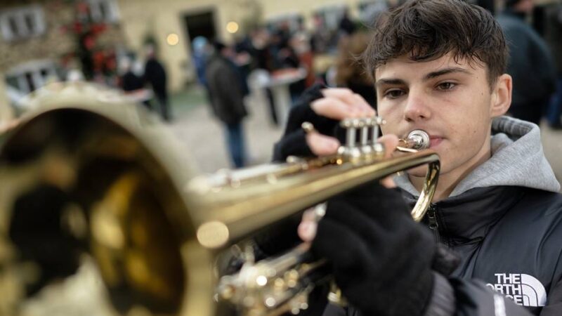 Am 21. Dezember in Langenfeld: Förderverein lädt zum Advent auf Haus Graven ein