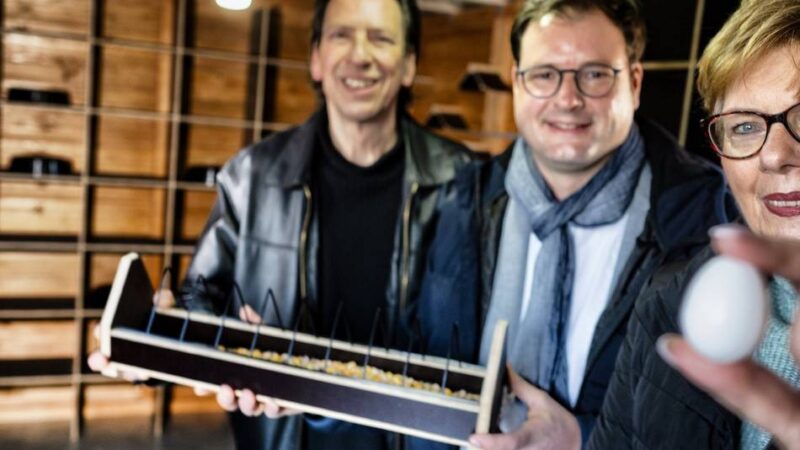 Auf dem „Sass“-Parkdeck: Jetzt hat Langenfeld endlich auch ein Taubenhaus