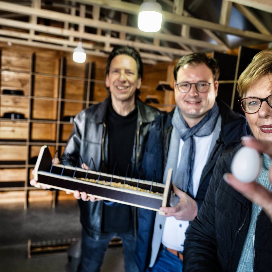 Auf dem „Sass“-Parkdeck: Jetzt hat Langenfeld endlich auch ein Taubenhaus