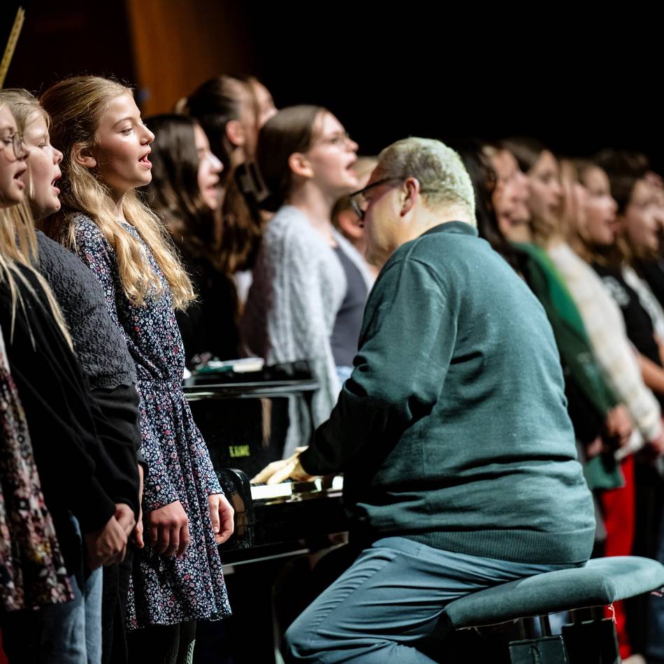 Kultur in Monheim: Rund 200 Mitwirkende beim Weihnachtskonzert des Otto-Hahn-Gymnasiums