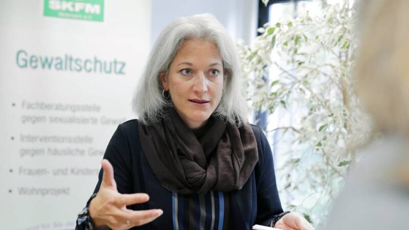 25 Jahre Esperanza in Mettmann: Wenn ein guter Rat lebenswichtig ist