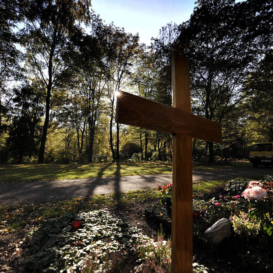 Nach Diebstahl in Eller: „Vorfälle haben System“ – Videoüberwachung von Düsseldorfer Friedhöfen gefordert