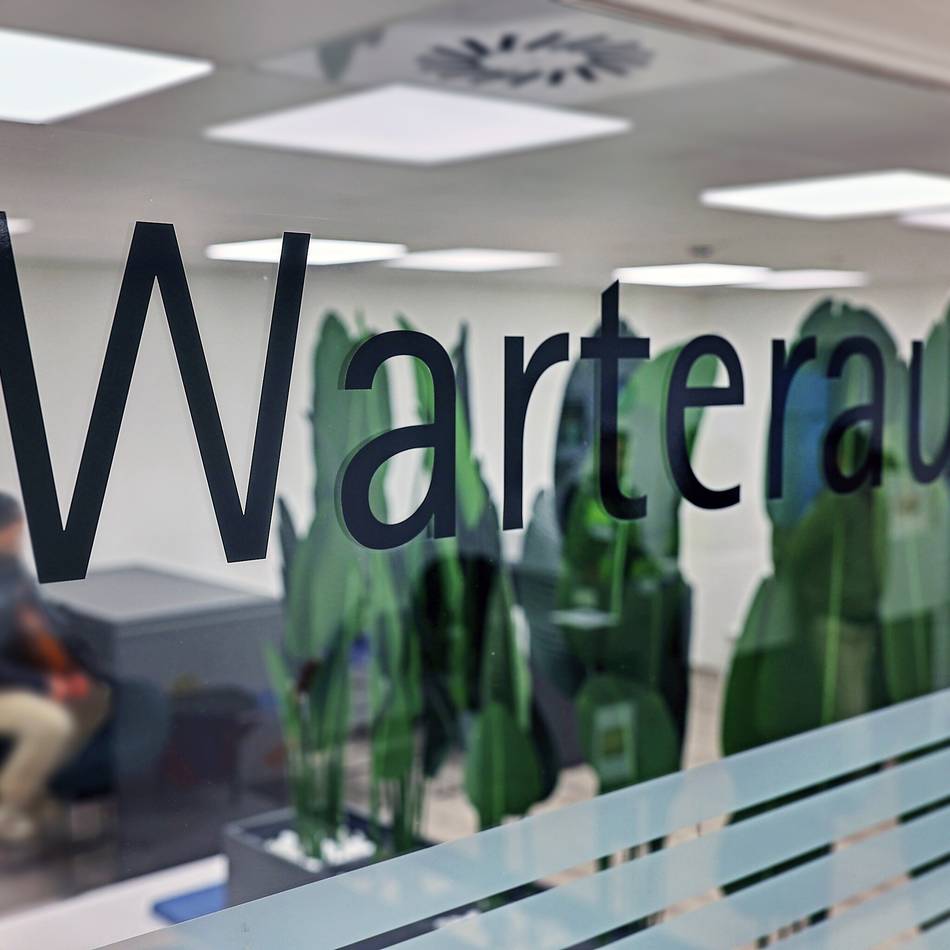 Im Ausländeramt des Kreises Mettmann: Endlich Raum fürs Warten